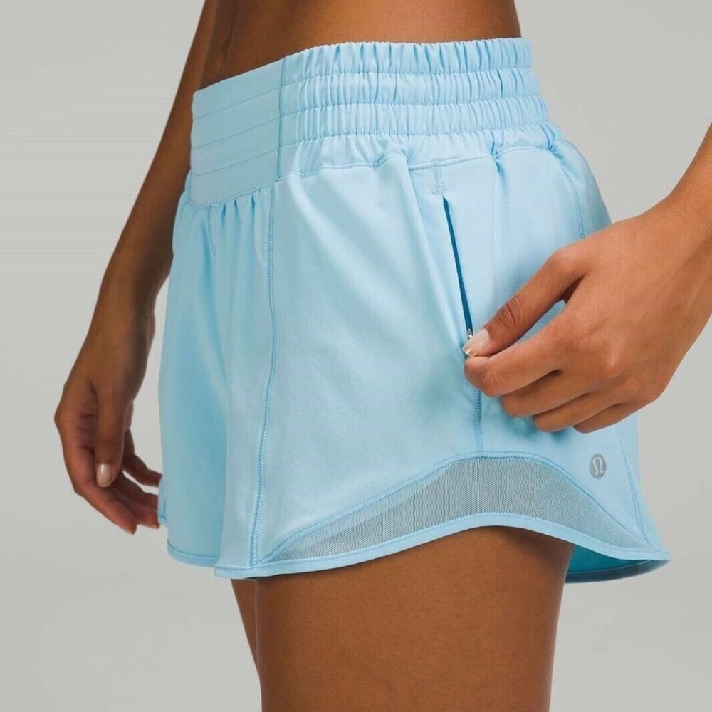 Rare NWOT lulu shorts